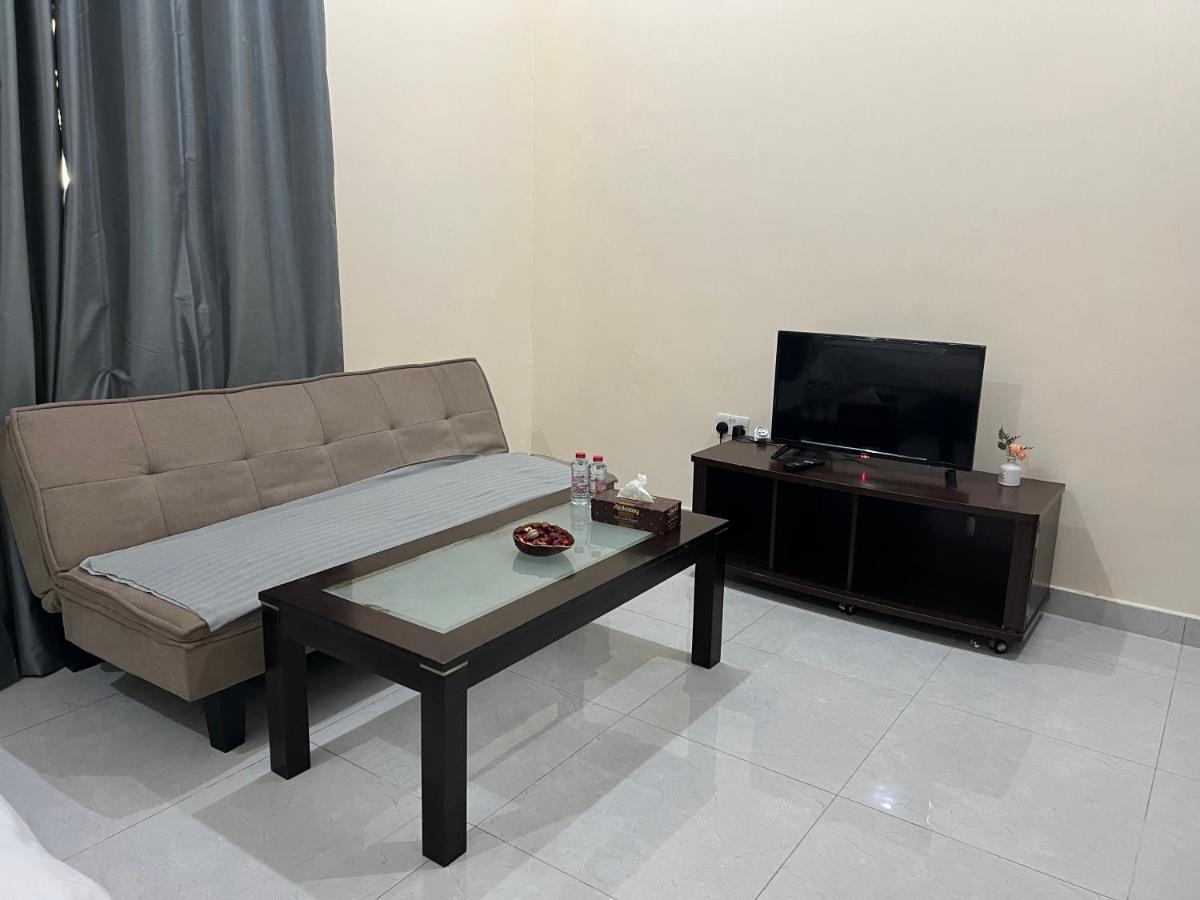 Cozy Private Studio Apartment Near Airport Abu Dhabi Exterior photo
