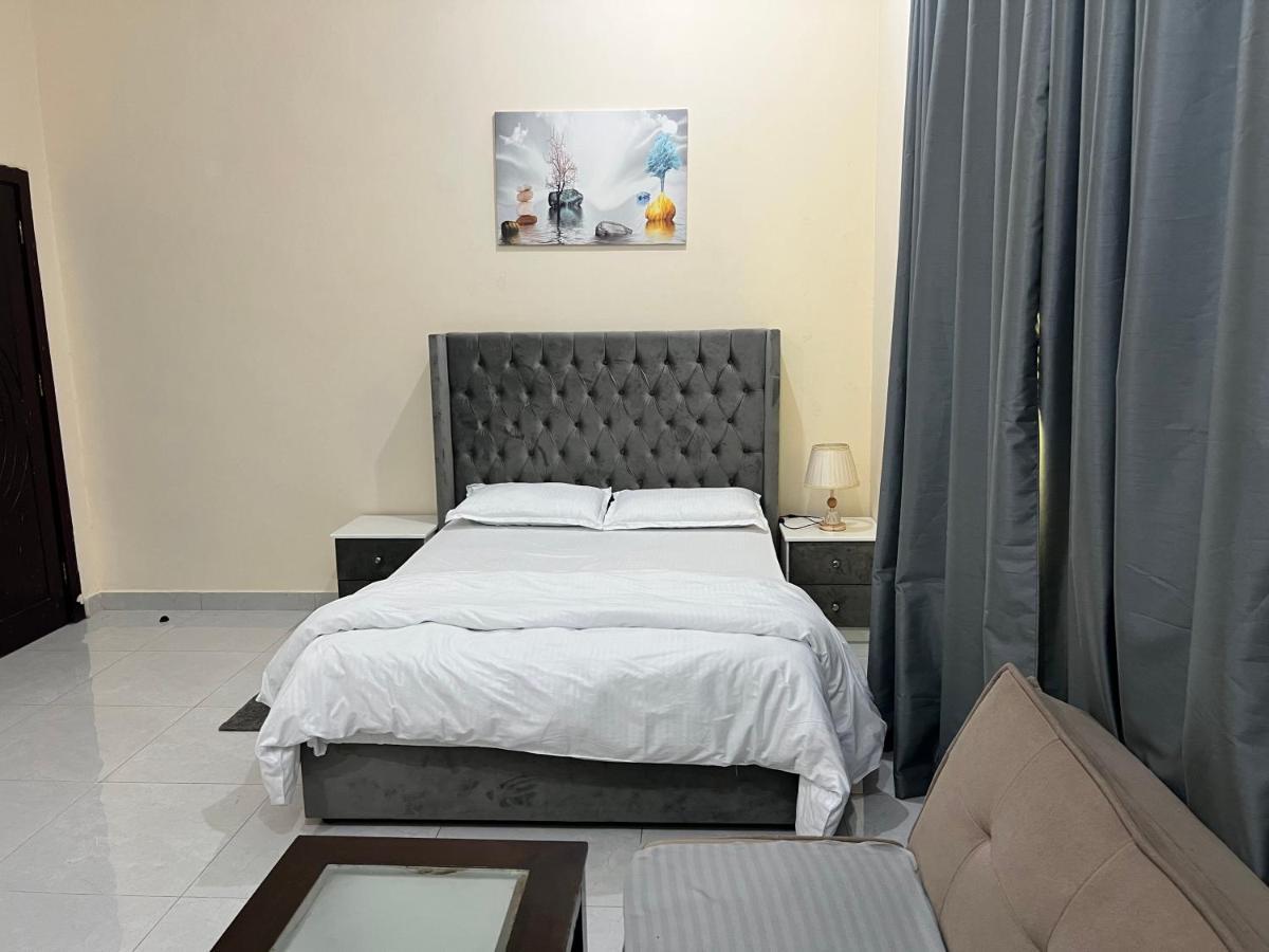 Cozy Private Studio Apartment Near Airport Abu Dhabi Exterior photo